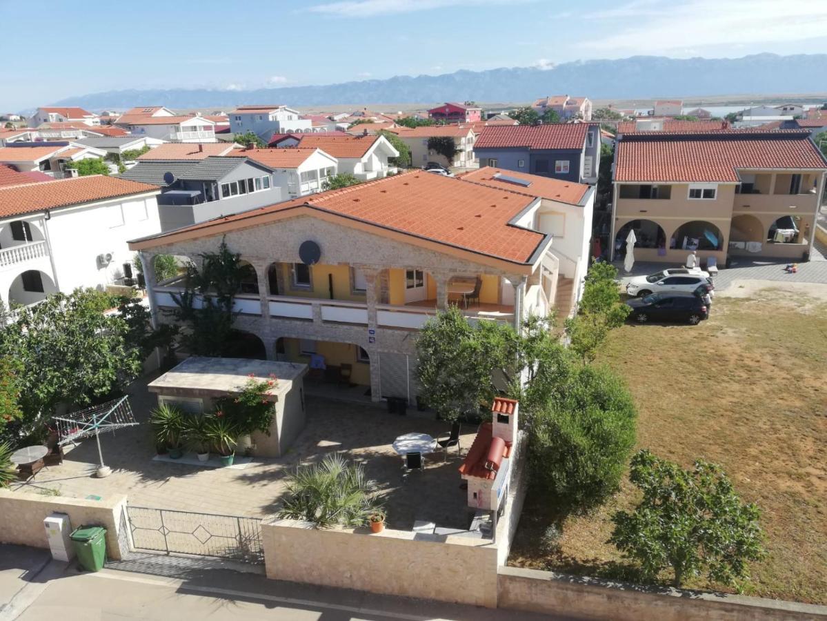 Apartements Delfin Вир Екстериор снимка