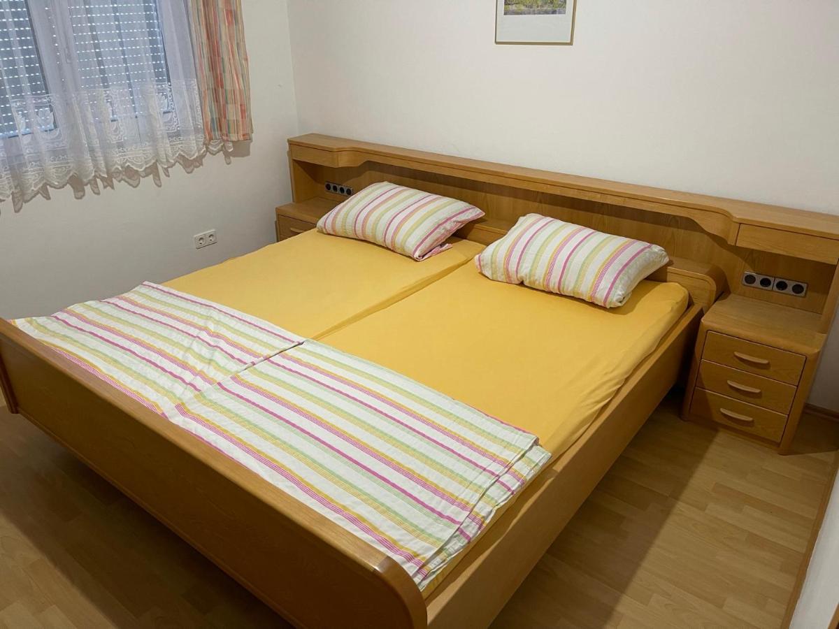 Apartements Delfin Вир Екстериор снимка