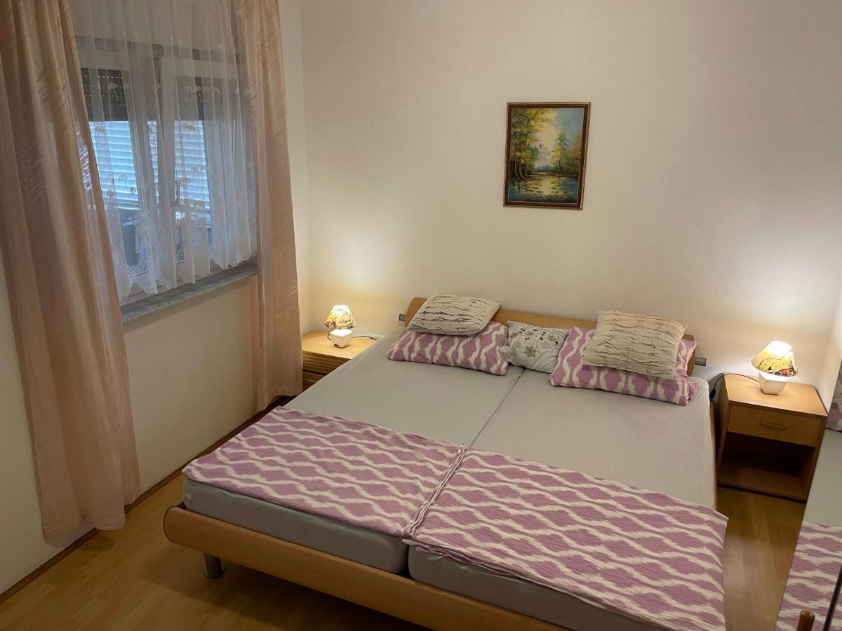 Apartements Delfin Вир Екстериор снимка