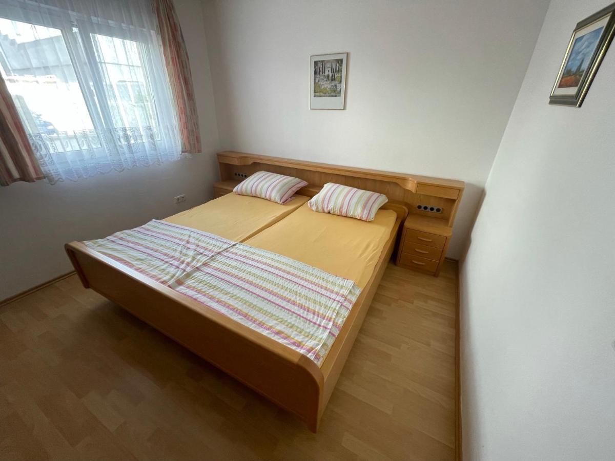 Apartements Delfin Вир Екстериор снимка